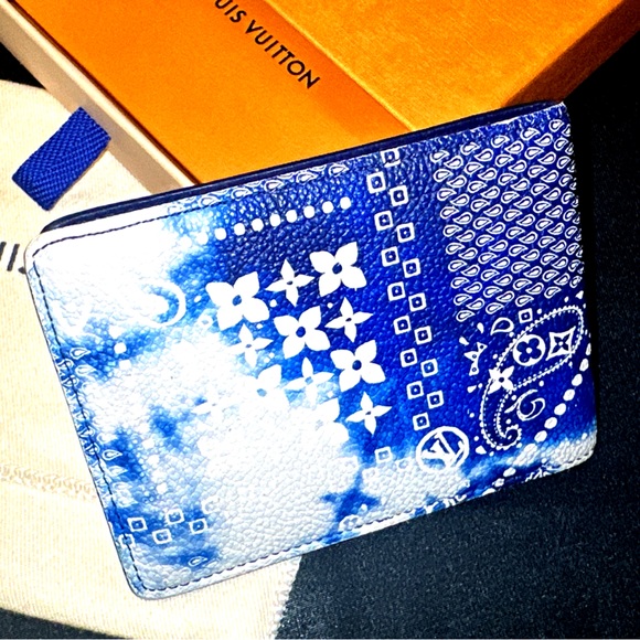 Louis Vuitton Bandana Monogram Leather Slender Wallet - Picture 3 of 13